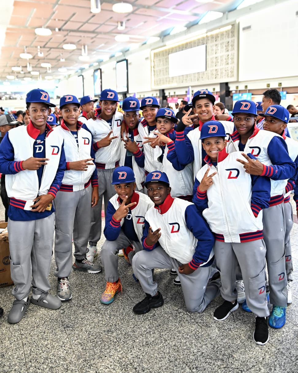 Selección Dominicana parte este jueves hacia México para participar en la Serie del Caribe Kids 2026