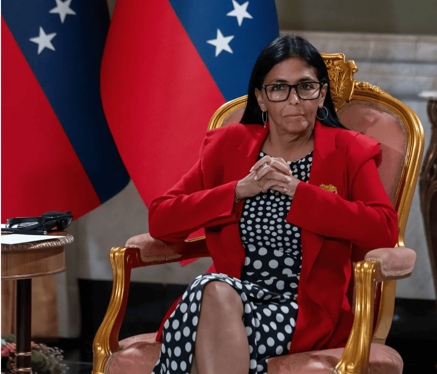 Denuncian restricciones a centros de acopio independientes tras los terremotos en Venezuela