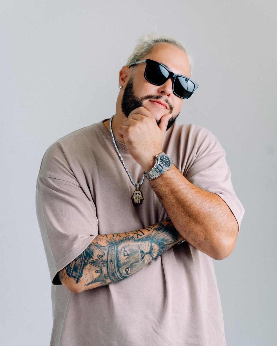 JAY MUSIC REINVENTA EL CLÁSICO "LA VENTANITA" CON UN PODEROSO TOQUE URBANO