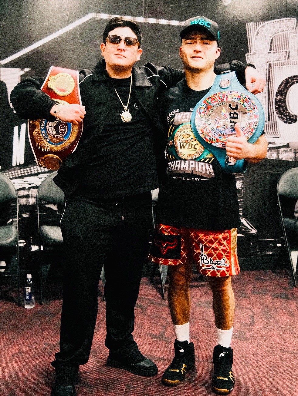 Aldo Trujillo destaca en el T-Mobile Arena en una noche estelar del boxeo mundial